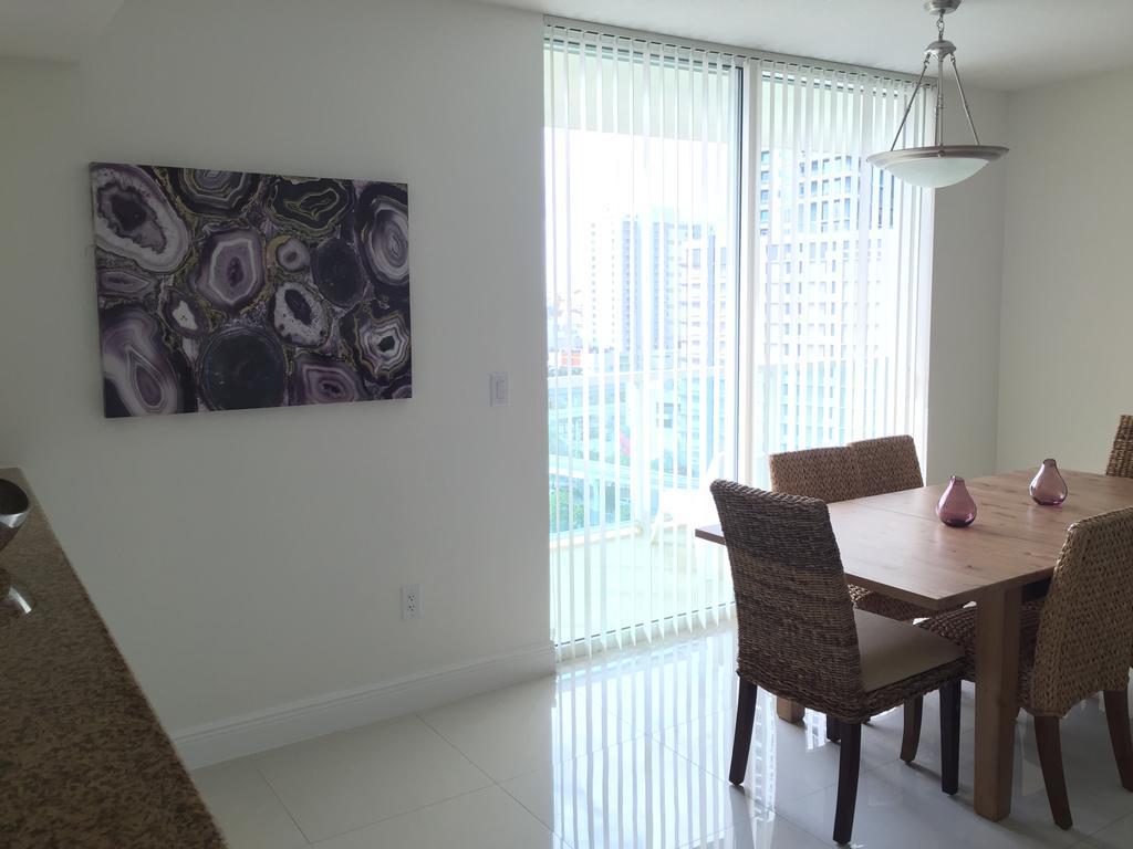 Lyx Suites At One Broadway In Brickell 마이애미 외부 사진