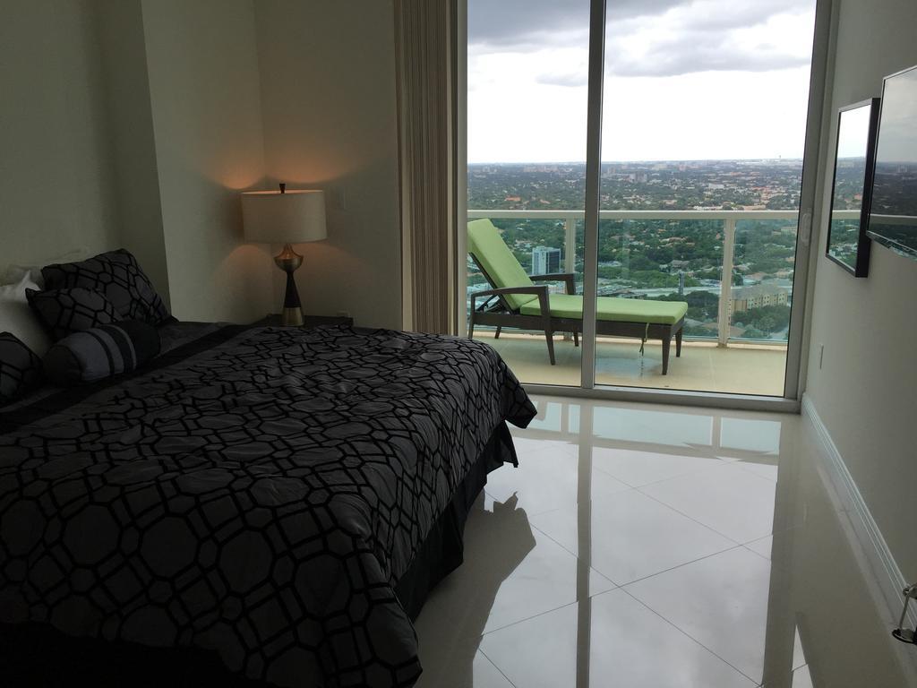 Lyx Suites At One Broadway In Brickell 마이애미 외부 사진