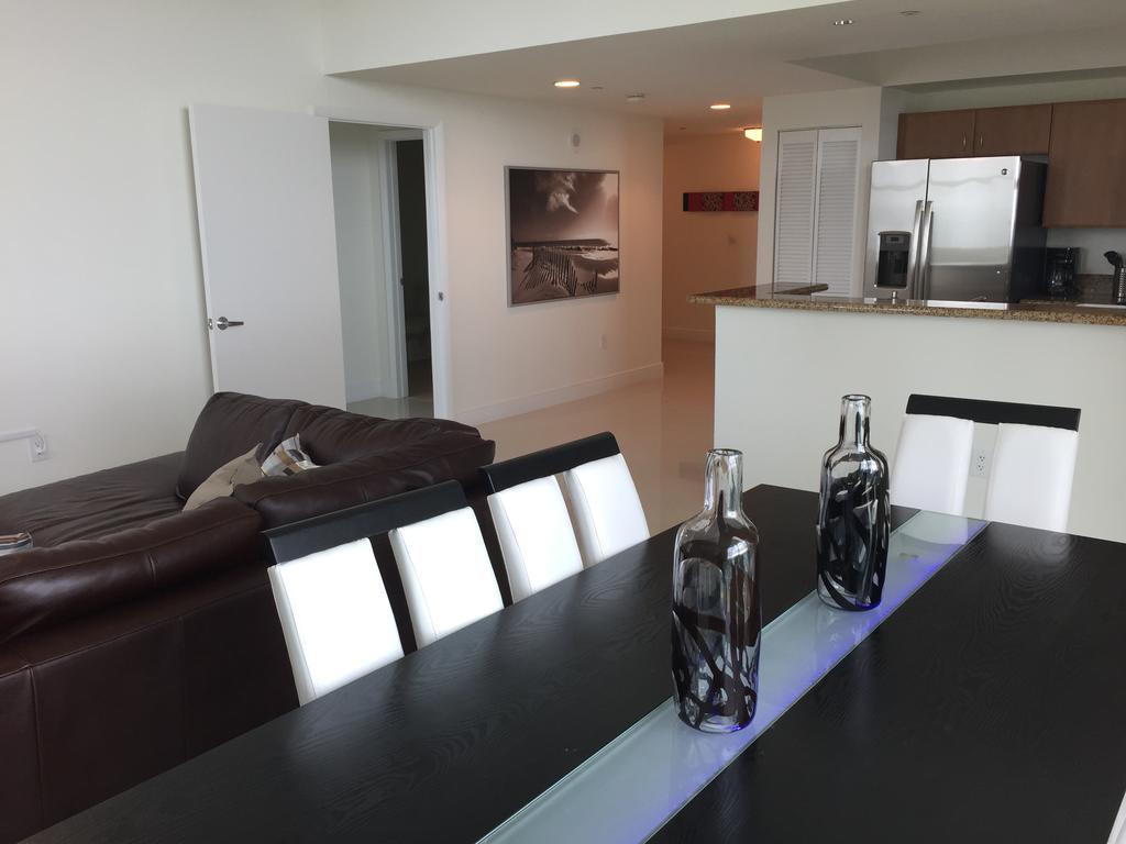 Lyx Suites At One Broadway In Brickell 마이애미 외부 사진