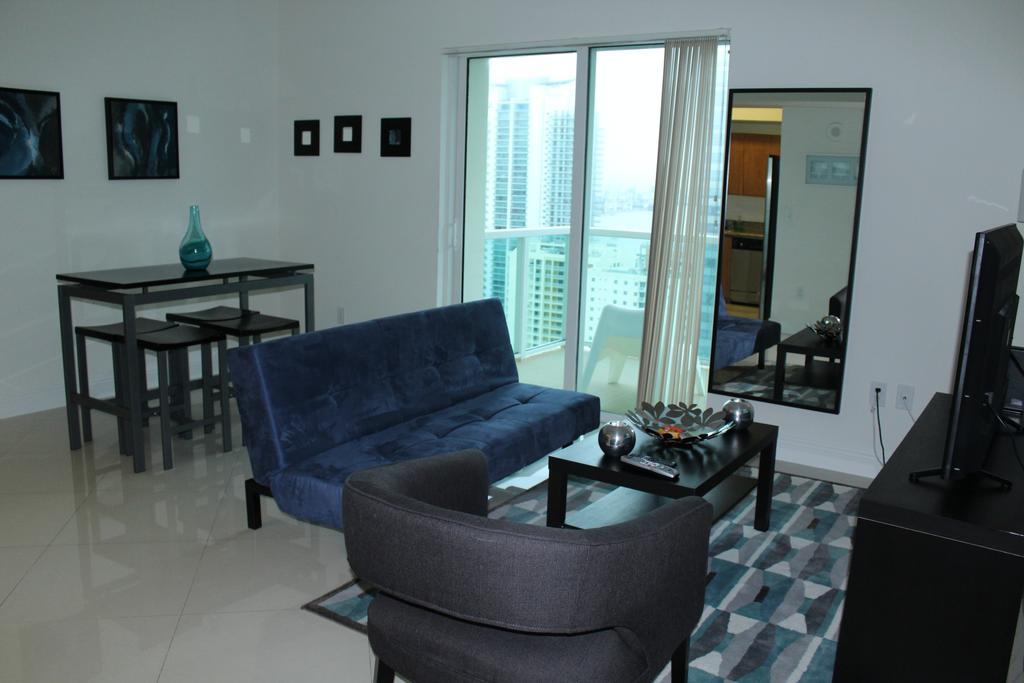 Lyx Suites At One Broadway In Brickell 마이애미 외부 사진